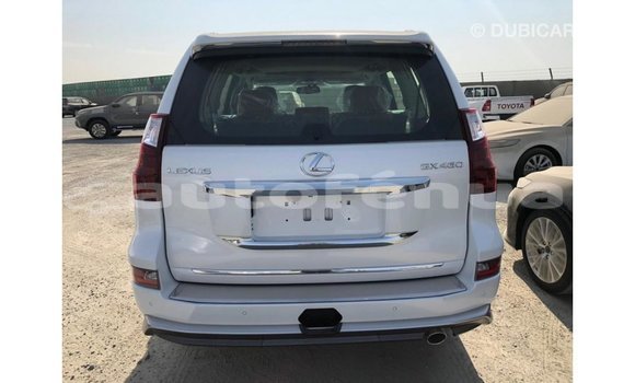 Acheter Import Voiture Lexus GX Blanc à Import - Dubai, Marquesas Acheter Import Voiture Lexus GX Blanc à Import - Dubai, Marquesas