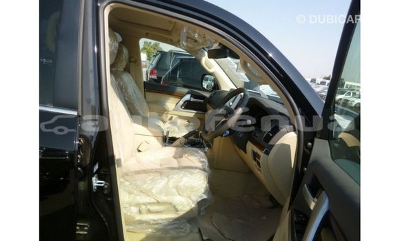 Acheter Import Voiture Toyota Land Cruiser Noir à Import - Dubai, Marquesas Acheter Import Voiture Toyota Land Cruiser Noir à Import - Dubai, Marquesas