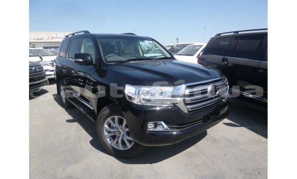 Acheter Import Voiture Toyota Land Cruiser Noir à Import - Dubai, Marquesas