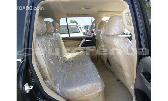 Buy Import Toyota Land Cruiser Black Car in Import - Dubai in Marquesas Buy Import Toyota Land Cruiser Black Car in Import - Dubai in Marquesas