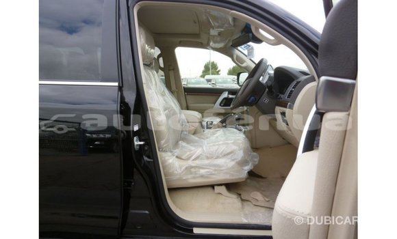 Buy Import Toyota Land Cruiser Black Car in Import - Dubai in Marquesas Buy Import Toyota Land Cruiser Black Car in Import - Dubai in Marquesas