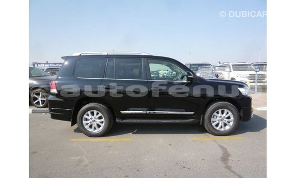 Buy Import Toyota Land Cruiser Black Car in Import - Dubai in Marquesas Buy Import Toyota Land Cruiser Black Car in Import - Dubai in Marquesas