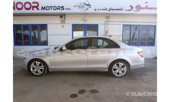Buy Import Mercedes-Benz 200 Other Car in Import - Dubai in Marquesas Buy Import Mercedes-Benz 200 Other Car in Import - Dubai in Marquesas