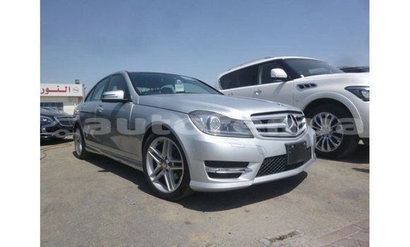 Buy Import Mercedes-Benz 200 Other Car in Import - Dubai in Marquesas Buy Import Mercedes-Benz 200 Other Car in Import - Dubai in Marquesas