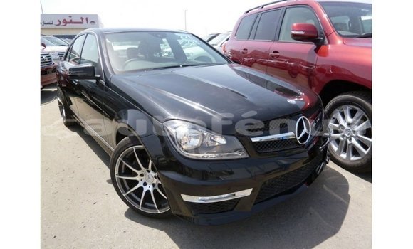 Buy Import Mercedes-Benz 200 Black Car in Import - Dubai in Marquesas Buy Import Mercedes-Benz 200 Black Car in Import - Dubai in Marquesas