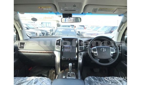 Buy Import Toyota Land Cruiser Other Car in Import - Dubai in Marquesas Buy Import Toyota Land Cruiser Other Car in Import - Dubai in Marquesas