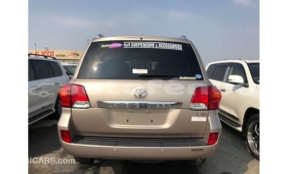 Buy Import Toyota Land Cruiser Other Car in Import - Dubai in Marquesas Buy Import Toyota Land Cruiser Other Car in Import - Dubai in Marquesas
