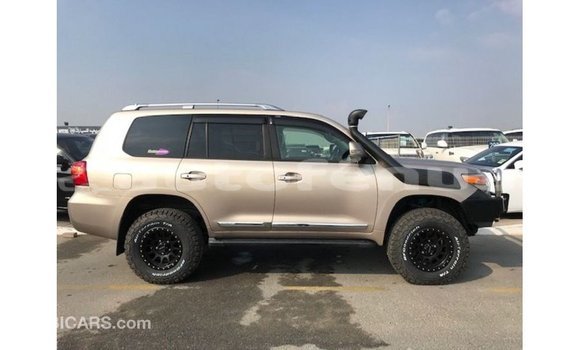 Buy Import Toyota Land Cruiser Other Car in Import - Dubai in Marquesas Buy Import Toyota Land Cruiser Other Car in Import - Dubai in Marquesas