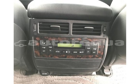 Buy Import Toyota Land Cruiser White Car in Import - Dubai in Marquesas Buy Import Toyota Land Cruiser White Car in Import - Dubai in Marquesas