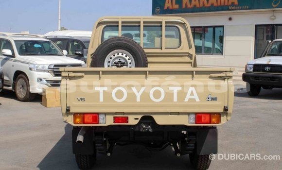Buy Import Toyota Land Cruiser Beige Car in Import - Dubai in Marquesas Buy Import Toyota Land Cruiser Beige Car in Import - Dubai in Marquesas