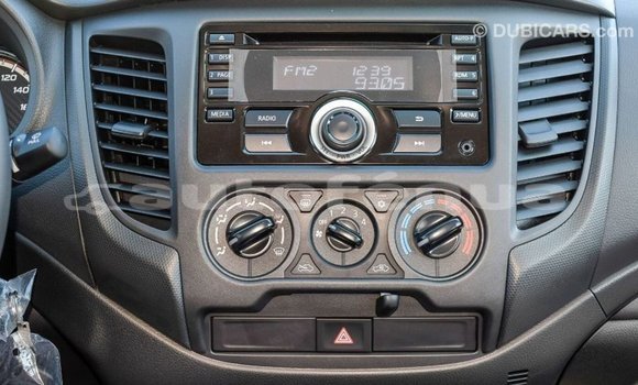 Buy Import Mitsubishi L200 White Car in Import - Dubai in Marquesas Buy Import Mitsubishi L200 White Car in Import - Dubai in Marquesas