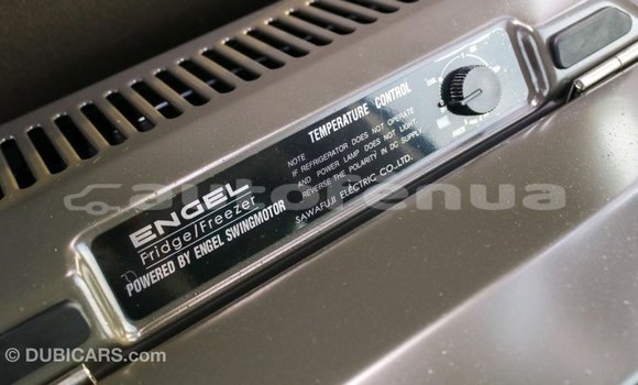 Acheter Import Voiture Toyota Coaster Blanc à Import - Dubai, Marquesas Acheter Import Voiture Toyota Coaster Blanc à Import - Dubai, Marquesas