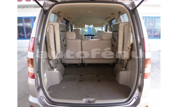 Buy Import Toyota Voxy Other Car in Import - Dubai in Marquesas Buy Import Toyota Voxy Other Car in Import - Dubai in Marquesas