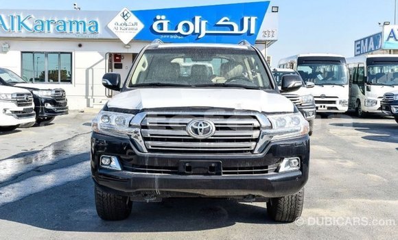 Acheter Import Voiture Toyota Land Cruiser Noir à Import - Dubai, Marquesas Acheter Import Voiture Toyota Land Cruiser Noir à Import - Dubai, Marquesas