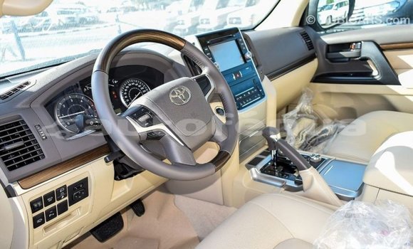 Acheter Import Voiture Toyota Land Cruiser Noir à Import - Dubai, Marquesas Acheter Import Voiture Toyota Land Cruiser Noir à Import - Dubai, Marquesas