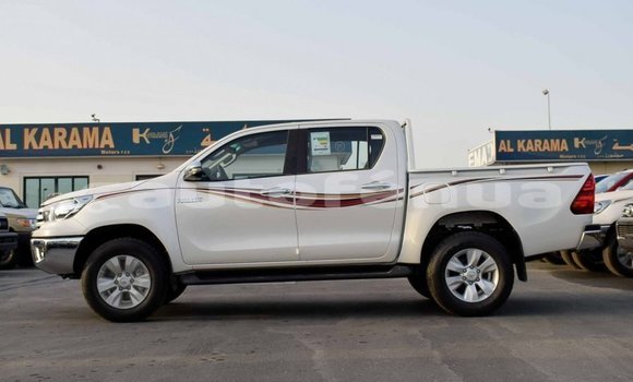 Buy Import Toyota Hilux White Car in Import - Dubai in Marquesas Buy Import Toyota Hilux White Car in Import - Dubai in Marquesas