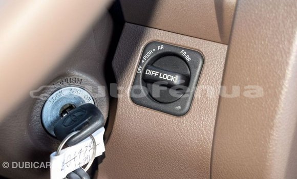 Buy Import Toyota Land Cruiser Beige Car in Import - Dubai in Marquesas Buy Import Toyota Land Cruiser Beige Car in Import - Dubai in Marquesas