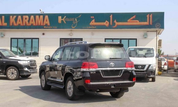 Acheter Import Voiture Toyota Land Cruiser Noir à Import - Dubai, Marquesas Acheter Import Voiture Toyota Land Cruiser Noir à Import - Dubai, Marquesas