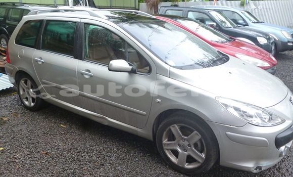 Buy Used Peugeot 307 Other Car in Taipivai in Marquesas