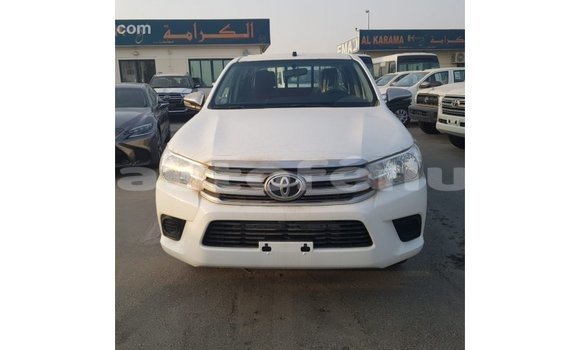 Buy Import Toyota Hilux White Car in Import - Dubai in Marquesas Buy Import Toyota Hilux White Car in Import - Dubai in Marquesas