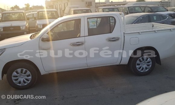 Buy Import Toyota Hilux White Car in Import - Dubai in Marquesas Buy Import Toyota Hilux White Car in Import - Dubai in Marquesas