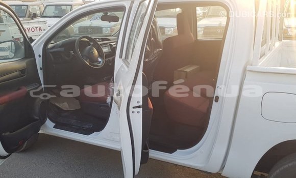Buy Import Toyota Hilux White Car in Import - Dubai in Marquesas Buy Import Toyota Hilux White Car in Import - Dubai in Marquesas