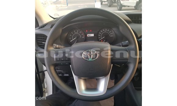 Buy Import Toyota Hilux White Car in Import - Dubai in Marquesas Buy Import Toyota Hilux White Car in Import - Dubai in Marquesas