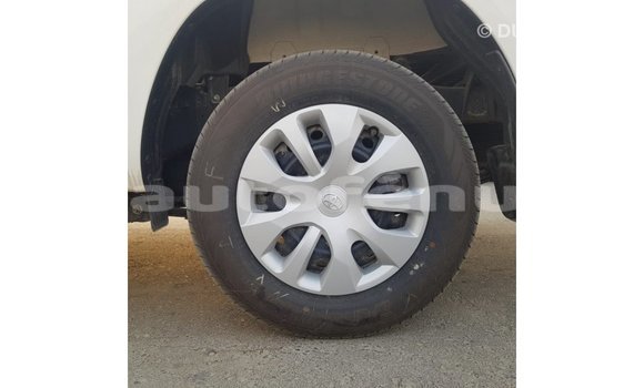 Buy Import Toyota Hilux White Car in Import - Dubai in Marquesas Buy Import Toyota Hilux White Car in Import - Dubai in Marquesas