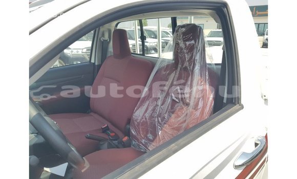 Buy Import Toyota Hilux White Car in Import - Dubai in Marquesas Buy Import Toyota Hilux White Car in Import - Dubai in Marquesas