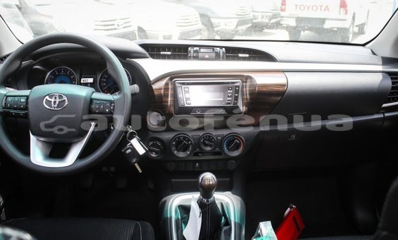 Buy Import Toyota Hilux White Car in Import - Dubai in Marquesas Buy Import Toyota Hilux White Car in Import - Dubai in Marquesas