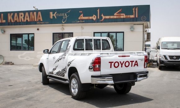 Buy Import Toyota Hilux White Car in Import - Dubai in Marquesas Buy Import Toyota Hilux White Car in Import - Dubai in Marquesas