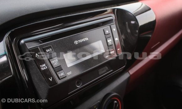 Buy Import Toyota Hilux White Car in Import - Dubai in Marquesas Buy Import Toyota Hilux White Car in Import - Dubai in Marquesas