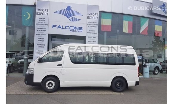Buy Import Toyota Hiace White Car in Import - Dubai in Marquesas Buy Import Toyota Hiace White Car in Import - Dubai in Marquesas