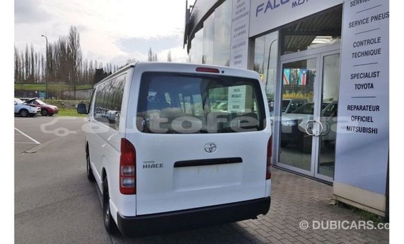 Buy Import Toyota Hiace White Car in Import - Dubai in Marquesas Buy Import Toyota Hiace White Car in Import - Dubai in Marquesas