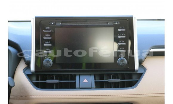 Acheter Import Voiture Toyota 4Runner Blanc à Import - Dubai, Marquesas Acheter Import Voiture Toyota 4Runner Blanc à Import - Dubai, Marquesas