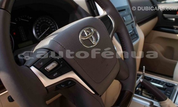 Acheter Import Voiture Toyota Land Cruiser Noir à Import - Dubai, Marquesas Acheter Import Voiture Toyota Land Cruiser Noir à Import - Dubai, Marquesas