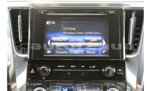 Acheter Import Voiture Toyota Alphard Blanc à Import - Dubai, Marquesas Acheter Import Voiture Toyota Alphard Blanc à Import - Dubai, Marquesas