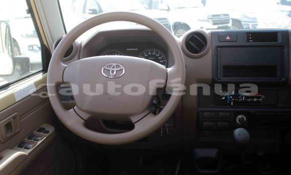 Buy Import Toyota Land Cruiser Beige Car in Import - Dubai in Marquesas Buy Import Toyota Land Cruiser Beige Car in Import - Dubai in Marquesas