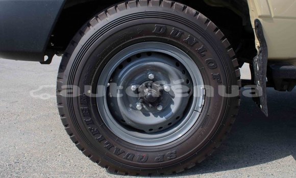 Buy Import Toyota Land Cruiser Beige Car in Import - Dubai in Marquesas Buy Import Toyota Land Cruiser Beige Car in Import - Dubai in Marquesas