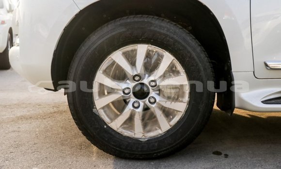 Acheter Import Voiture Toyota Land Cruiser Blanc à Import - Dubai, Marquesas Acheter Import Voiture Toyota Land Cruiser Blanc à Import - Dubai, Marquesas