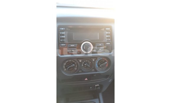 Buy Import Mitsubishi L200 White Car in Import - Dubai in Marquesas Buy Import Mitsubishi L200 White Car in Import - Dubai in Marquesas