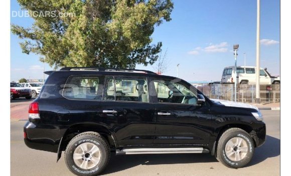 Buy Import Toyota Land Cruiser Black Car in Import - Dubai in Marquesas Buy Import Toyota Land Cruiser Black Car in Import - Dubai in Marquesas