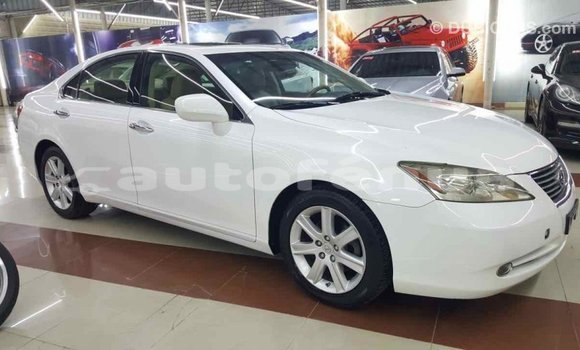 Buy Import Lexus ES White Car in Import - Dubai in Marquesas Buy Import Lexus ES White Car in Import - Dubai in Marquesas