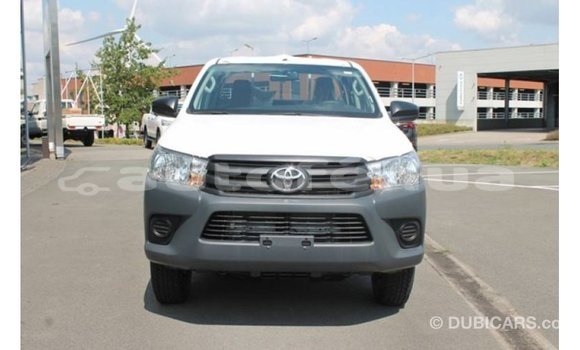 Buy Import Toyota Hilux White Car in Import - Dubai in Marquesas Buy Import Toyota Hilux White Car in Import - Dubai in Marquesas