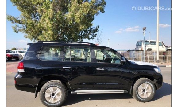 Buy Import Toyota Land Cruiser Black Car in Import - Dubai in Marquesas Buy Import Toyota Land Cruiser Black Car in Import - Dubai in Marquesas