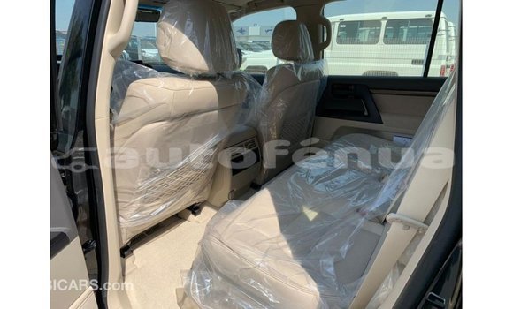 Buy Import Toyota Land Cruiser Black Car in Import - Dubai in Marquesas Buy Import Toyota Land Cruiser Black Car in Import - Dubai in Marquesas