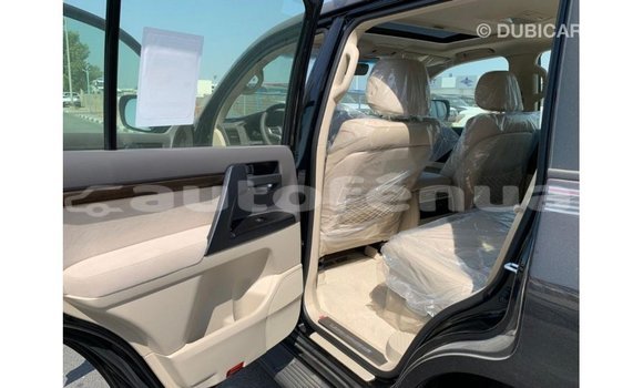 Buy Import Toyota Land Cruiser Black Car in Import - Dubai in Marquesas Buy Import Toyota Land Cruiser Black Car in Import - Dubai in Marquesas