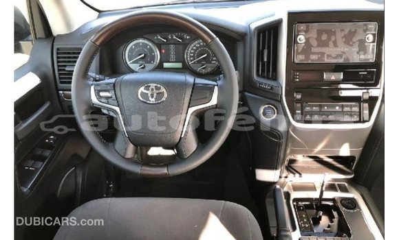 Buy Import Toyota Land Cruiser Black Car in Import - Dubai in Marquesas Buy Import Toyota Land Cruiser Black Car in Import - Dubai in Marquesas
