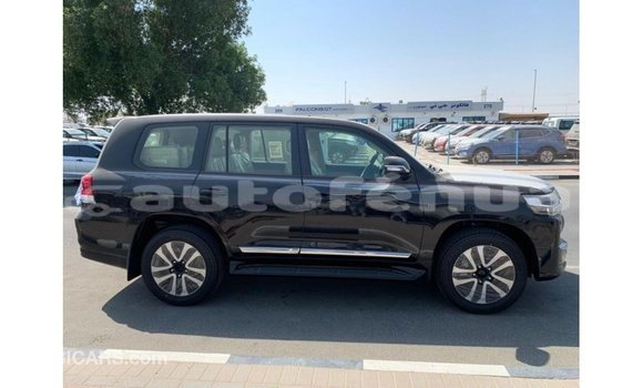 Buy Import Toyota Land Cruiser Black Car in Import - Dubai in Marquesas Buy Import Toyota Land Cruiser Black Car in Import - Dubai in Marquesas