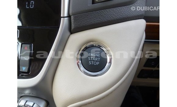 Buy Import Toyota Land Cruiser White Car in Import - Dubai in Marquesas Buy Import Toyota Land Cruiser White Car in Import - Dubai in Marquesas